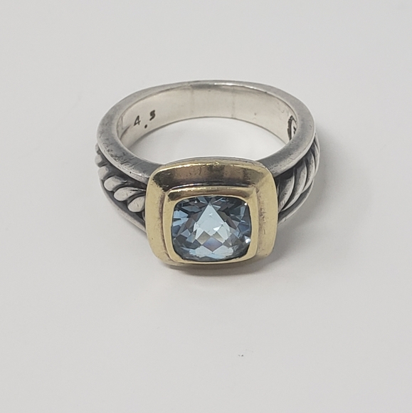 David Yurman | Two Toned Topaz Cable Cocktail Ring - Picture 5 of 6